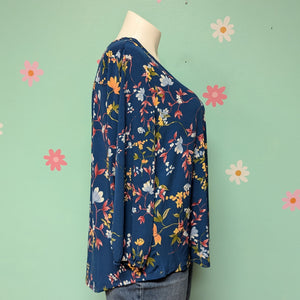 SzXXL Blue Floral Blouse Vince Camuto