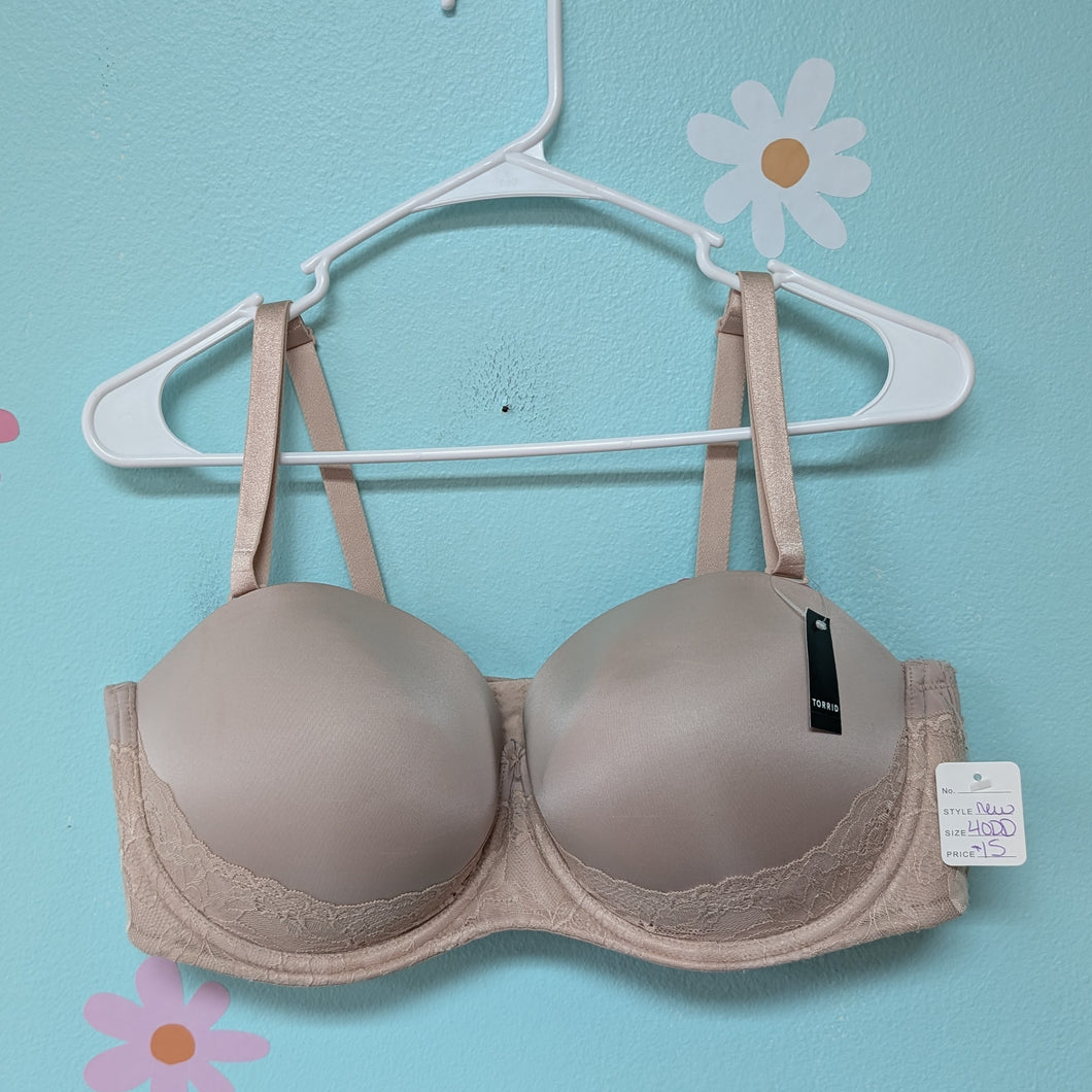 Sz40DD Torrid Nude Strapless Bra NWT