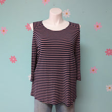 Load image into Gallery viewer, Sz3X Pink/Navy Stripe Cold Shoulder Maurice&#39;s Tee