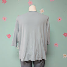 Load image into Gallery viewer, Sz3X CJ Banks Light Blue Crew Neck Tee