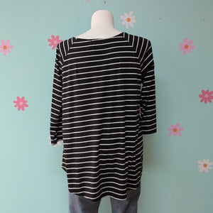 SzXL Reborn J Black and White Stripe Tunic