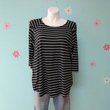 Load image into Gallery viewer, SzXL Reborn J Black and White Stripe Tunic