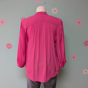 SzXL (3) Chico's Bright Pink Pheasant Blouse