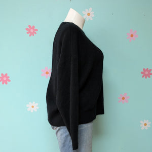 SzXL 1 State Black Twist Back Sweater