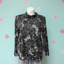 Load image into Gallery viewer, SzL Simply Vera Black/Grey Sweater