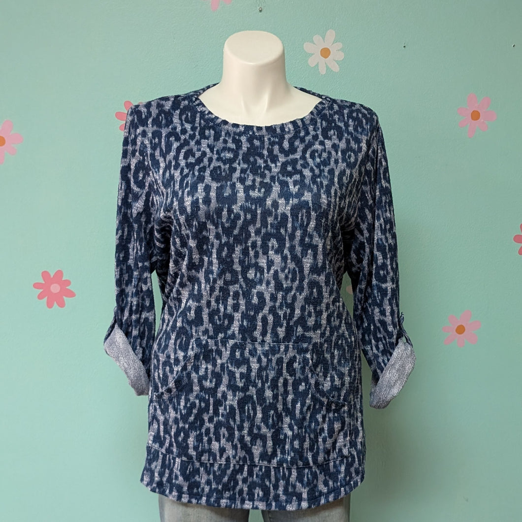 Sz2X Ruby Rd. Blue Animal Print Top