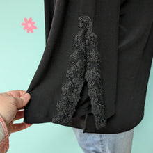 Load image into Gallery viewer, Sz2X Susan Graver Black Lace Cuff Blouse