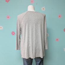 Load image into Gallery viewer, SzXXL Time &amp; Tru Grey Long Sleeve Tee