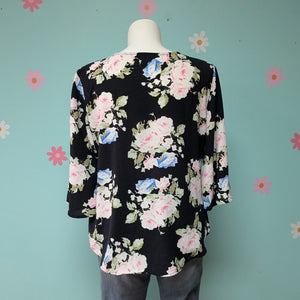 Sz2X Black Floral Tie Front Top