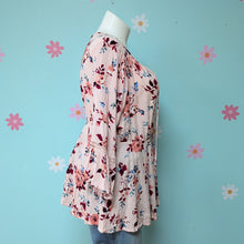 Load image into Gallery viewer, Sz2X Lane Bryant Pink Floral Boho Top