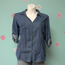 Load image into Gallery viewer, Sz3X Sonoma Medium Wash Denim Chambray Shirt