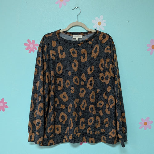 Sz2X Perfect Peach Animal Print Top