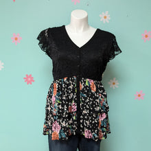 Load image into Gallery viewer, Sz3X Torrid Black Floral and Lace Ruffle Babydoll