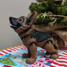 Load image into Gallery viewer, 3D Printed Articulating German Shepherd