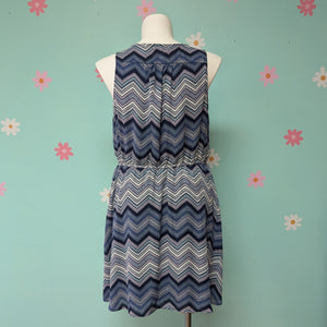 Sz0X Maurice's Blue Chevron Sleeveless Dress