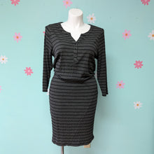 Load image into Gallery viewer, Sz1X Torrid Grey Stripe Ribbed Henley Dress NWT