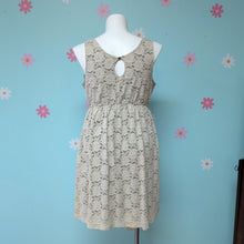 Load image into Gallery viewer, Sz1X Torrid Cream Lace Sleeveless Dress