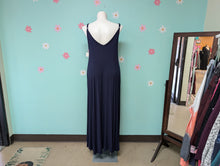 Load image into Gallery viewer, Sz1X Torrid Super Soft Navy Maxi Dress