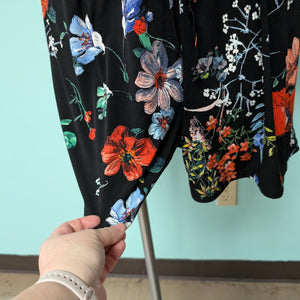 Sz2X Kaileigh Black Floral Romper