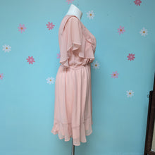 Load image into Gallery viewer, Sz2X Gilli Light Pink Chiffon Dress