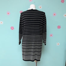 Load image into Gallery viewer, Sz2X Rafaella Black and White Stripe Long Sweater