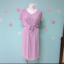 Load image into Gallery viewer, Sz2X EVRI Lilac Purple Chiffon Short Sleeve Dress