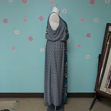 Load image into Gallery viewer, Sz2X Maurice&#39;s Navy and Teal Maxi y