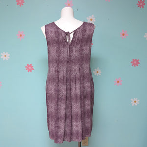 SzXXL Old Navy Purple Dot Dress