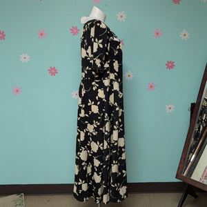 Sz2X Black and Cream Floral Maxi Dress