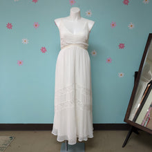 Load image into Gallery viewer, Sz3X Torrid White Chiffon Maxi Dress