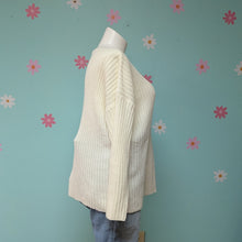 Load image into Gallery viewer, Sz3X Racheal Cream Cable Knit Sweater