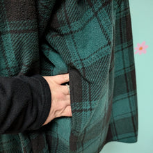 Load image into Gallery viewer, Sz3X Maurice&#39;s Green Plaid Fleece Oversized Jacket