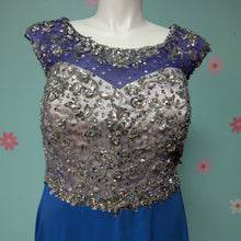 Load image into Gallery viewer, Sz26 Royal Blue Prom Grown