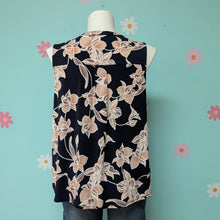 Load image into Gallery viewer, Sz2X Papermoon Navy Floral Sleeveless Blouse