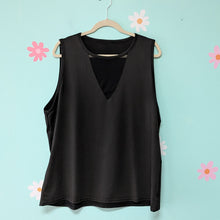 Load image into Gallery viewer, Sz4X Black Muscle Tank