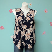 Load image into Gallery viewer, Sz2X Papermoon Navy Floral Sleeveless Blouse