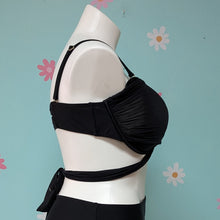 Load image into Gallery viewer, Sz22 Gabifresh Black Molded Cup Bikini Top