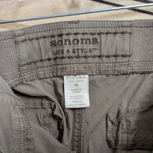 Load image into Gallery viewer, Sz14 Sonoma Medium Brown Cargo Capri