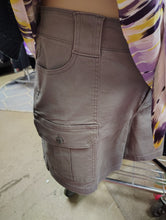 Load image into Gallery viewer, Market &amp; Spruce gray cargo twill shorts size 20w
