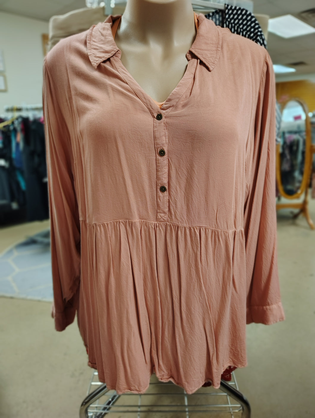 Sz5X Torrid light pink top