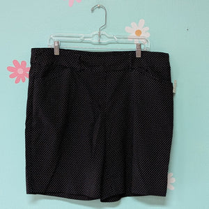 SzXXL Hillary Radley Black and White Polka Dot Bermuda