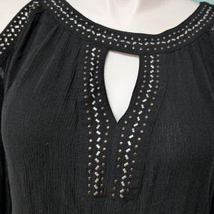 SzXXL Knox Rose Black Cold Shoulder Tunic