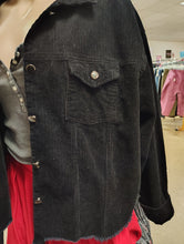 Load image into Gallery viewer, eesome black corduroy jacket size 2x