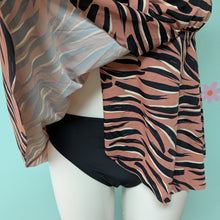 Load image into Gallery viewer, Sz2X Evri Pink Zebra Stripe Tankini Top