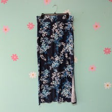 Load image into Gallery viewer, SzL a.n.a Blue Floral Maxi Skirt