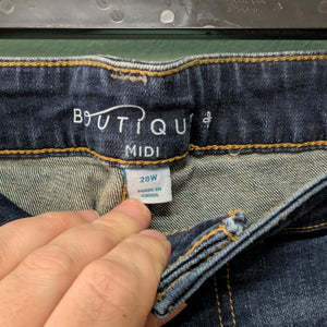 Sz20W Boutique+ Denim Shorts Midrise