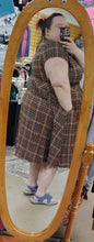 Load image into Gallery viewer, sz4X Torrid plaid brown midi dress