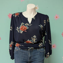 Load image into Gallery viewer, Sz2X Fun to Fun Navy Floral Long Sleeve Blouse