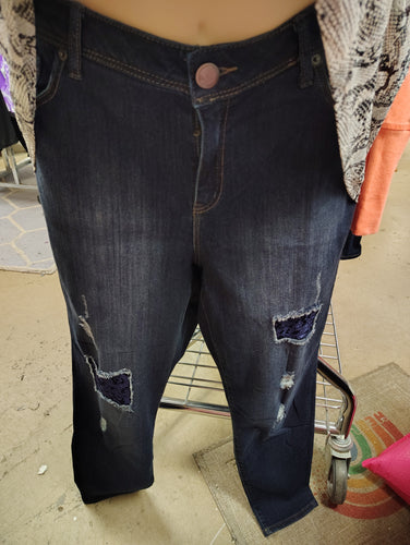 Lane Bryant mid rise super stretch skinny jeans size 20