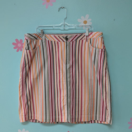 Sz16W CJ Banks Multi Stripe Skort